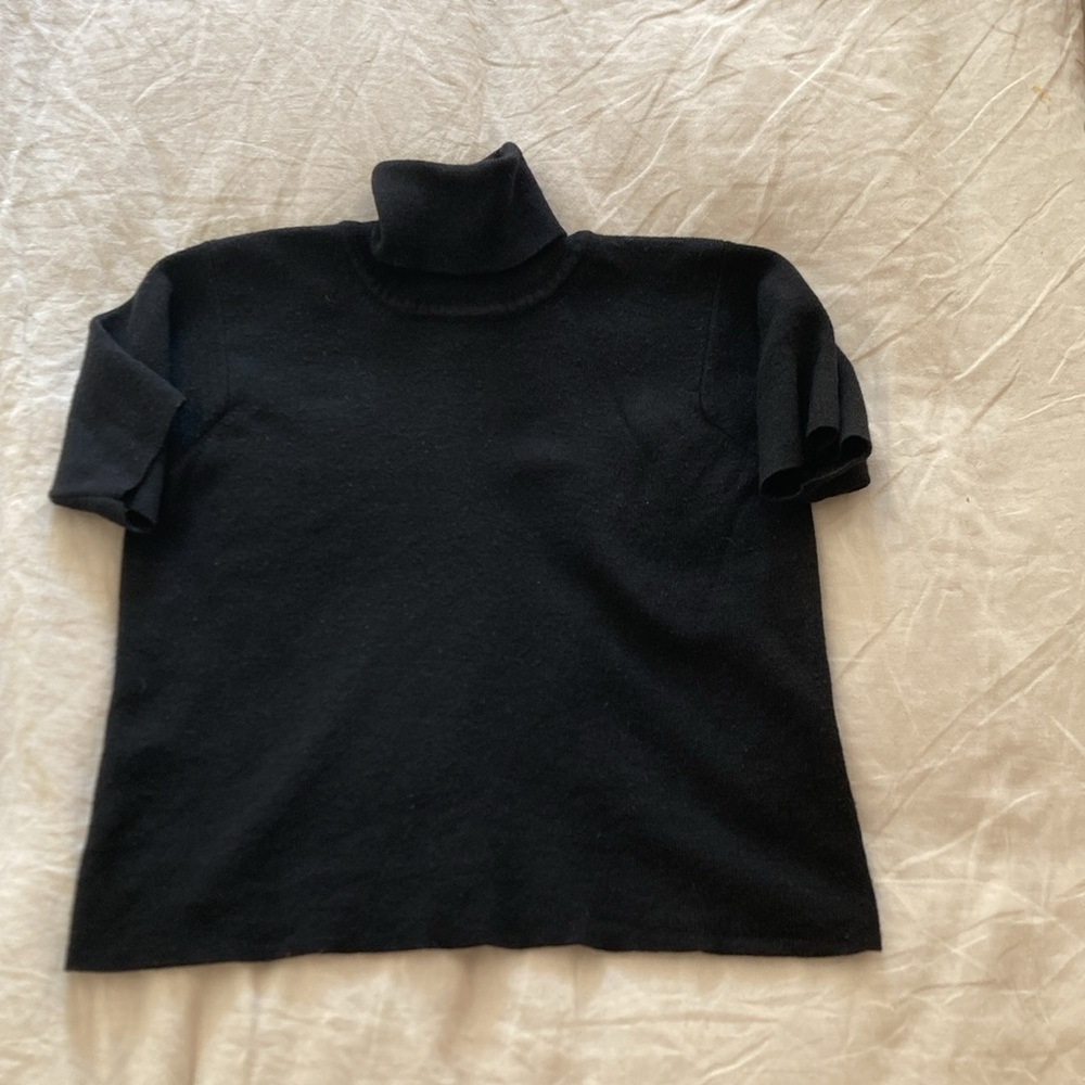 Eileen Fisher Black Wool  Turtleneck, Short Sleeved, Small. SAME DAY SHIPING!